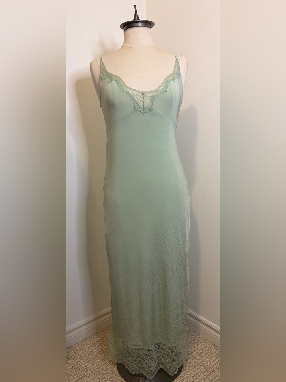 NWT MNG Premium Mint Green Lace Trim Maxi Slip Dress / Nightgown SIZE XS